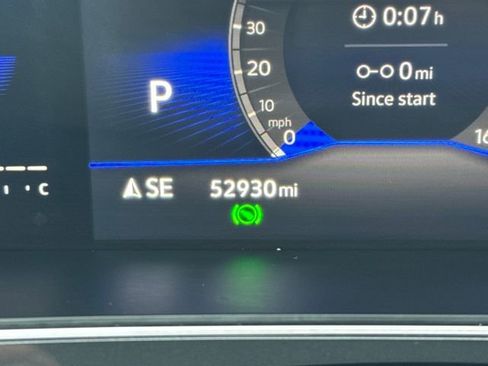 Certified 2023 Volkswagen Tiguan SE R-Line image 22