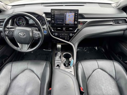 Used 2021 Toyota Camry XSE w/ Navigation Upgrade Package FWD image 23