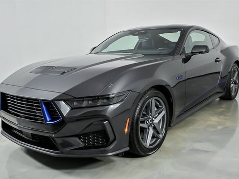 Used 2024 Ford Mustang GT Premium RWD image 5