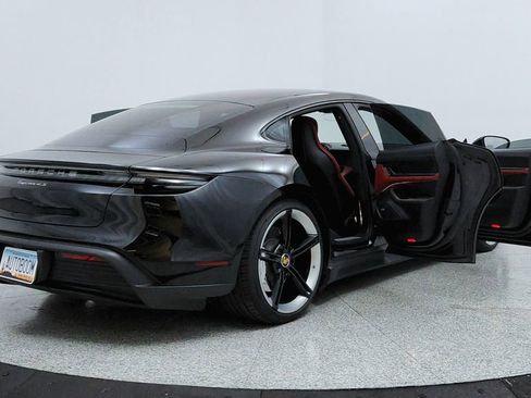 Used 2020 Porsche Taycan 4S w/ Premium Package image 11