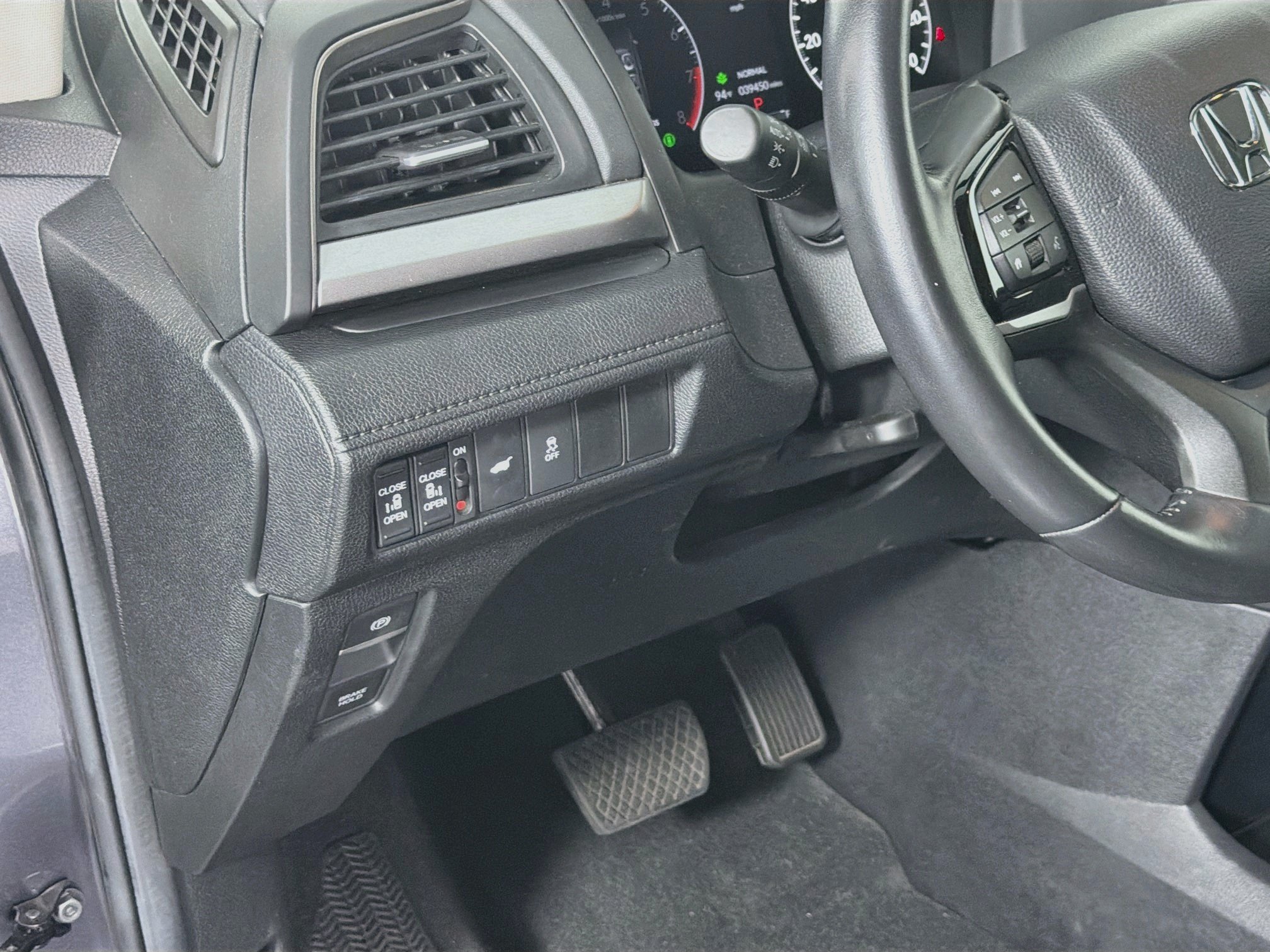 Used 2025 Honda Odyssey EX-L image 16