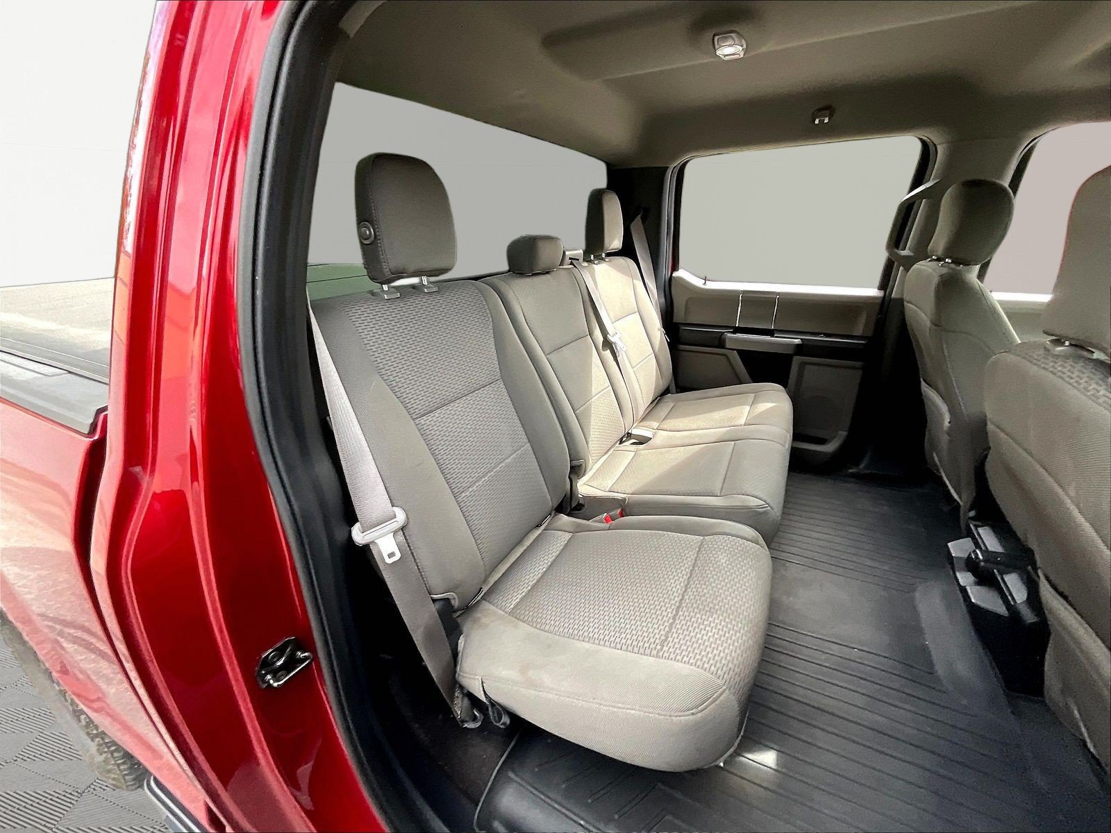 Used 2019 Ford F150 XLT w/ Equipment Group 302A Luxury AWD/4WD image 26