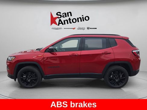 New 2026 Jeep Compass Latitude AWD/4WD image 5