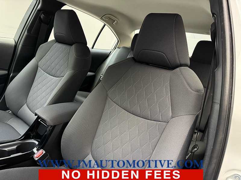 Used 2020 Toyota Corolla LE FWD image 13