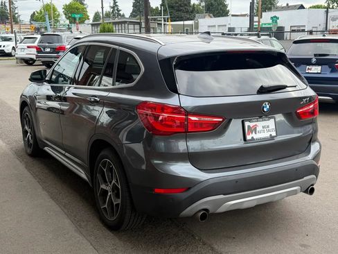 Used 2016 BMW X1 xDrive28i w/ Premium Package AWD/4WD image 5