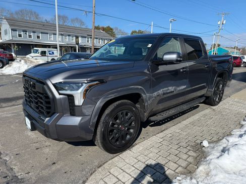 Used 2024 Toyota Tundra SR5 image 4