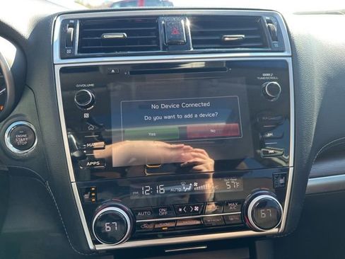 Used 2018 Subaru Outback 3.6R Touring image 23