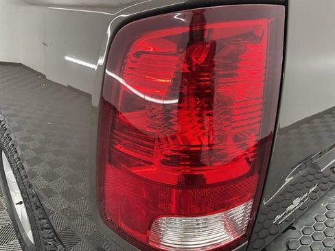 Used 2018 RAM 1500 ST w/ SXT Appearance Group image 22