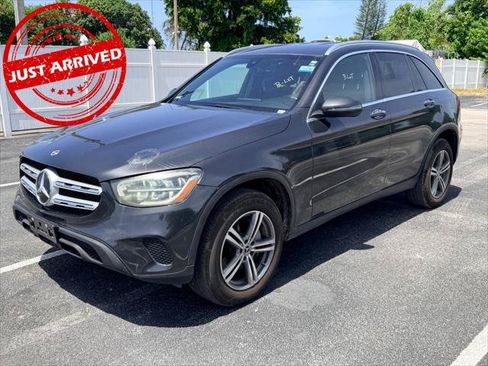Used 2020 Mercedes-Benz GLC 300 image 2
