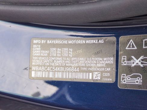 Used 2019 BMW M850i xDrive Coupe image 32