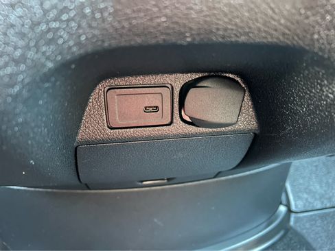 Used 2022 Mercedes-Benz Sprinter 3500 image 26