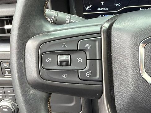 Used 2023 GMC Yukon AT4 image 25