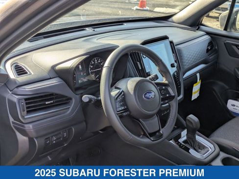 Certified 2025 Subaru Forester Premium image 15
