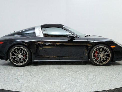 Used 2017 Porsche 911 Targa 4S image 6