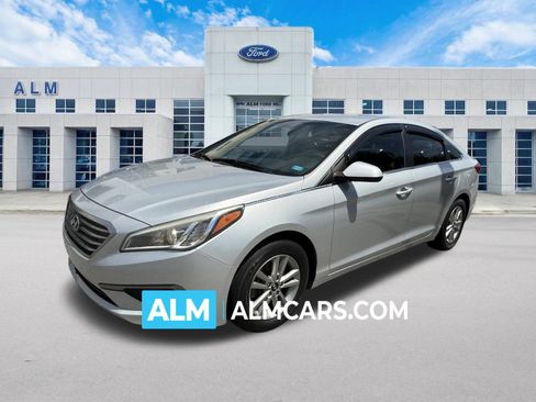 Used 2016 Hyundai Sonata SE w/ Cargo Package FWD image 1
