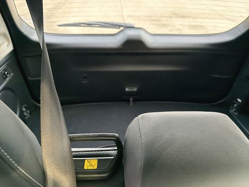 Used 2023 Subaru Forester Touring image 14