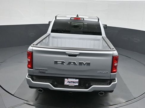 New 2026 RAM 1500 4x4 Crew Cab image 31