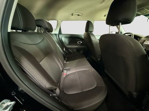 Used 2017 Kia Soul image 24