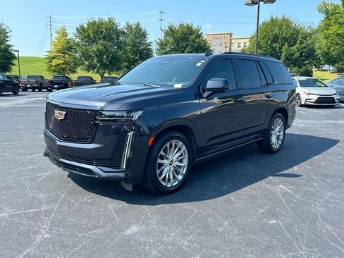 Used 2023 Cadillac Escalade Sport w/ LPO, ONYX Package AWD/4WD image 8