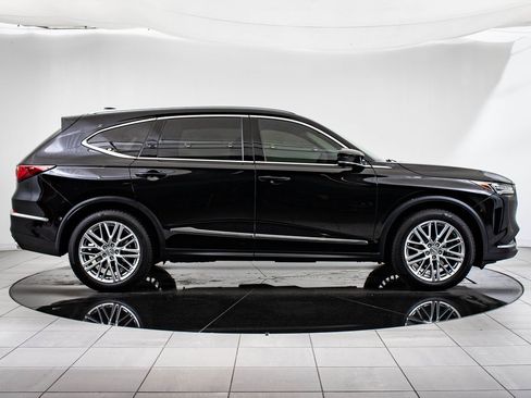 Used 2023 Acura MDX SH-AWD w/ Advance Package image 11