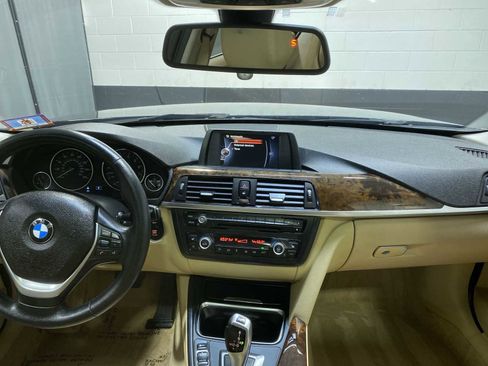 Used 2015 BMW 328i xDrive Sedan AWD/4WD image 10