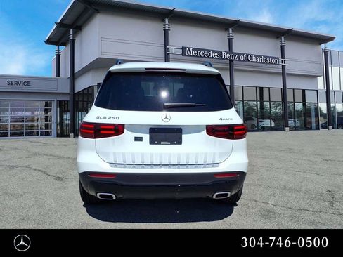 New 2026 Mercedes-Benz GLB 250 4MATIC image 4