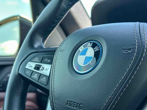 Used 2023 BMW X5 xDrive45e w/ Executive Package AWD/4WD image 30