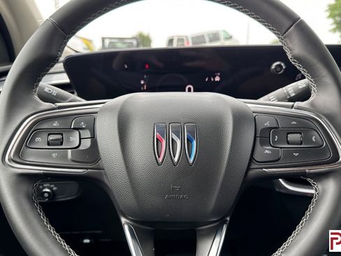 Certified 2024 Buick Encore GX Preferred w/ Advanced Technology Package AWD/4WD image 26