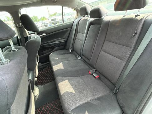 Used 2012 Honda Accord LX image 7