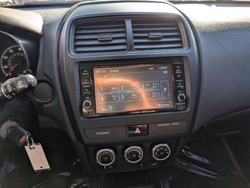 Used 2018 Mitsubishi Outlander Sport LE image 22