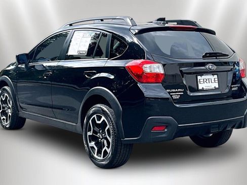 Used 2017 Subaru Crosstrek 2.0i Premium AWD/4WD image 4