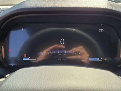 Used 2024 Jeep Grand Cherokee L Laredo image 32