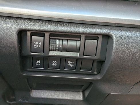 Used 2021 Subaru Crosstrek 2.5i Limited w/ Moonroof Package 1 image 27