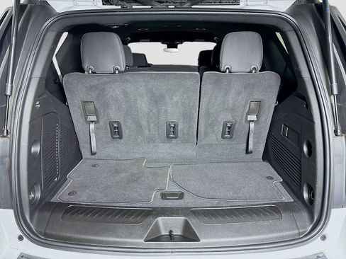 Certified 2023 GMC Yukon SLE w/ Gmc Pro Safety Plus Package image 27