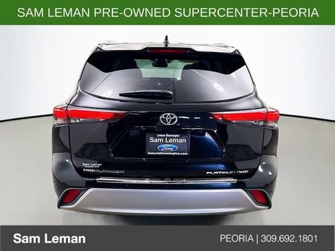 Used 2021 Toyota Highlander Platinum AWD/4WD image 6