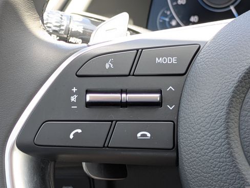 Used 2022 Hyundai Sonata Limited FWD image 25