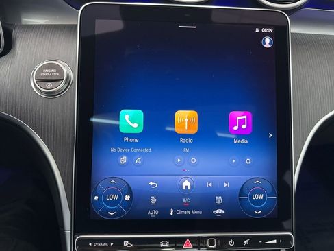 Used 2025 Mercedes-Benz C 300 Sedan image 33