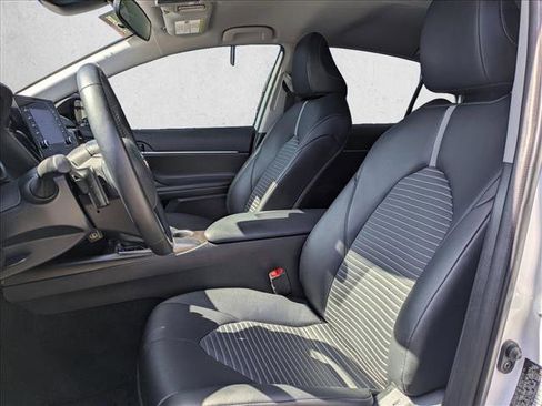 Used 2023 Toyota Camry SE FWD image 15