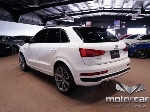Used 2018 Audi Q3 2.0T Premium Plus w/ S Line Competition Package image 5