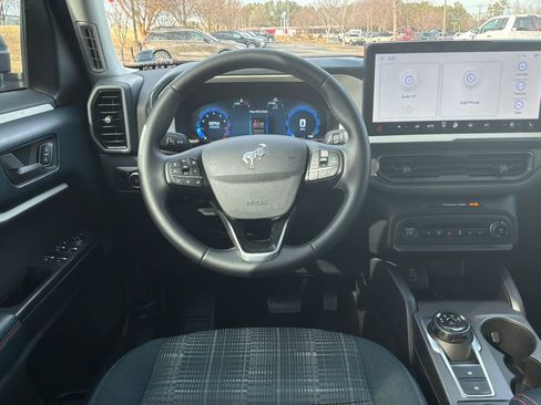 Used 2025 Ford Bronco Sport Heritage w/ Convenience Package image 14