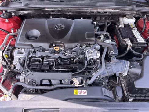 Used 2023 Toyota Camry SE FWD image 15
