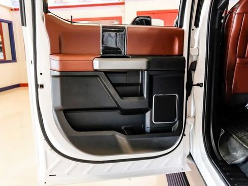 Used 2020 Ford F250 Platinum image 48