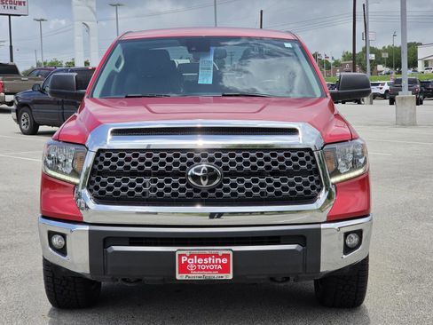 Used 2021 Toyota Tundra SR5 w/ SR5 Leather Package AWD/4WD image 2
