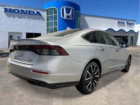 New 2025 Honda Accord Touring image 5