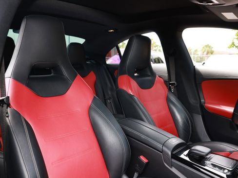 Used 2021 Mercedes-Benz CLA 250 w/ AMG Line image 22