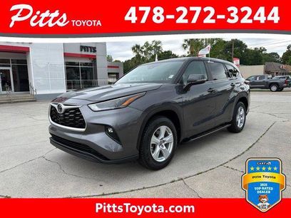 Certified 2024 Toyota Highlander LE