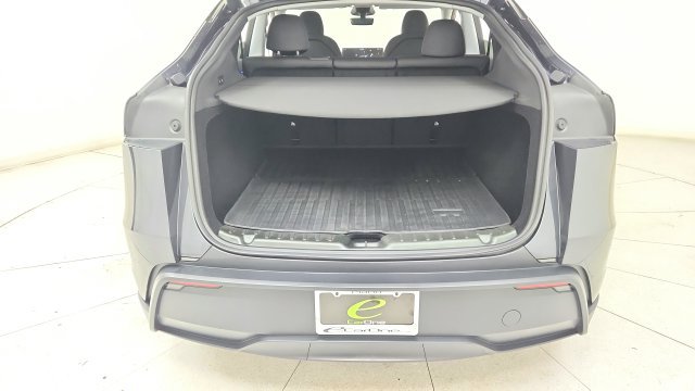 Used 2026 Tesla Model Y AWD image 28