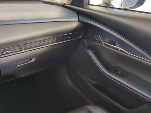 Used 2021 MAZDA CX-30 FWD 2.5 S w/ Preferred Package image 19