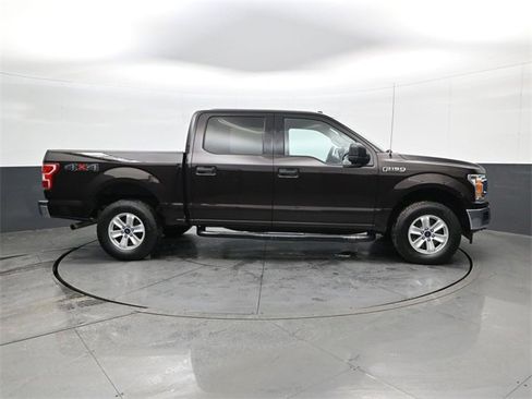 Used 2018 Ford F150 XLT image 4
