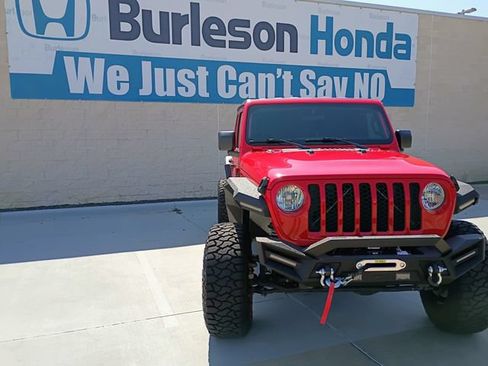 Used 2020 Jeep Gladiator Sport w/ Quick Order Package 24S AWD/4WD image 14